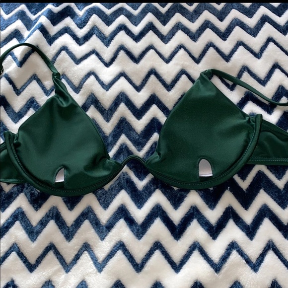 Shein Green Wire Bathing Suit Top - Picture 3 of 3